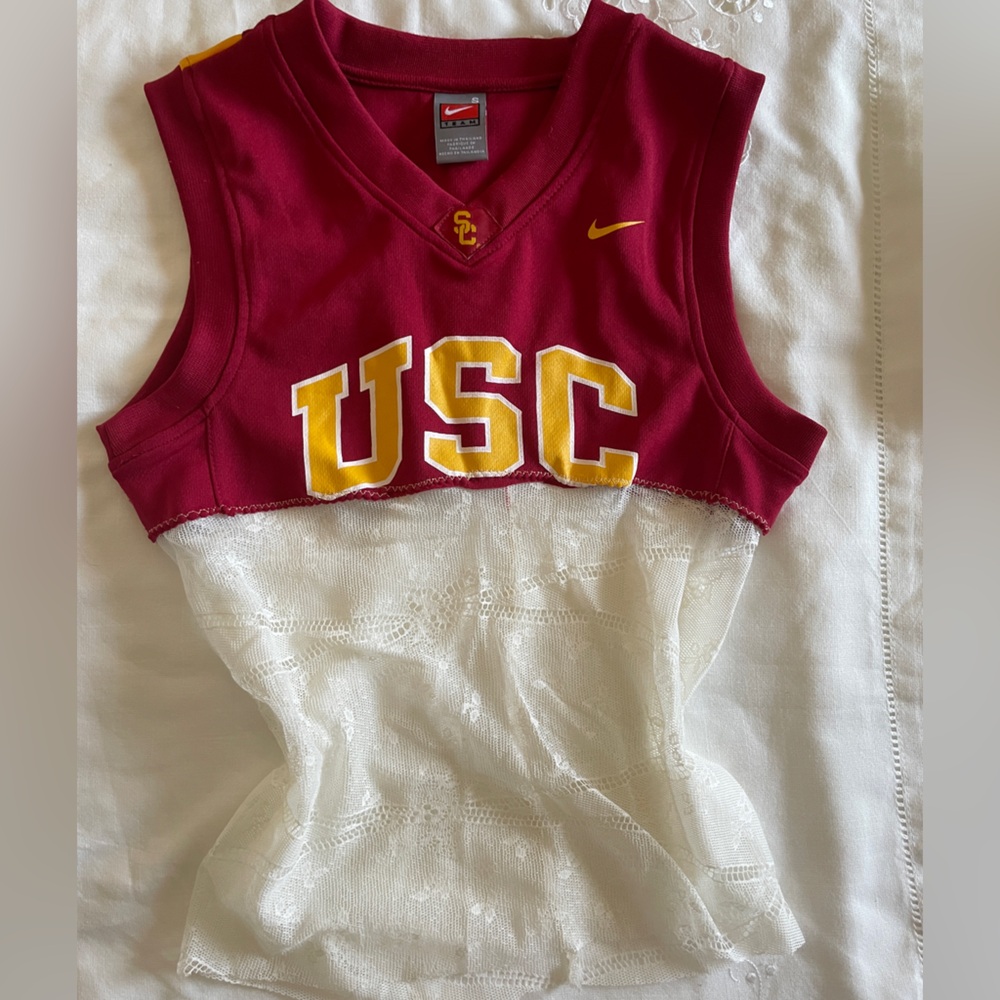 Reworked USC basketball jersey (sz S)